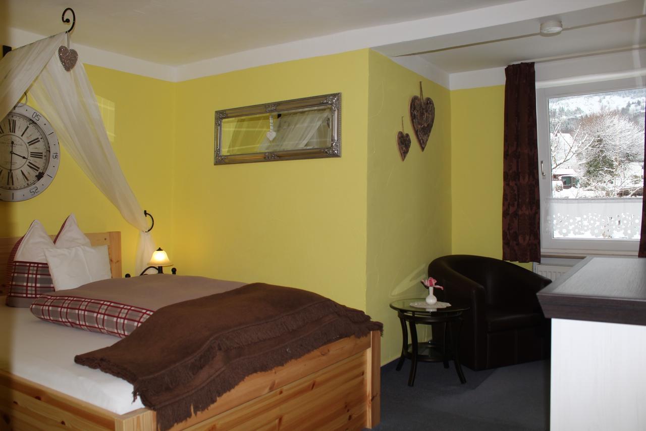 Hildfelder Stuebchen Hotel Winterberg Bagian luar foto